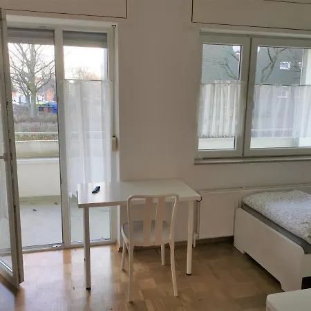 Studio Mit Balkon Nahe Zur Mhh